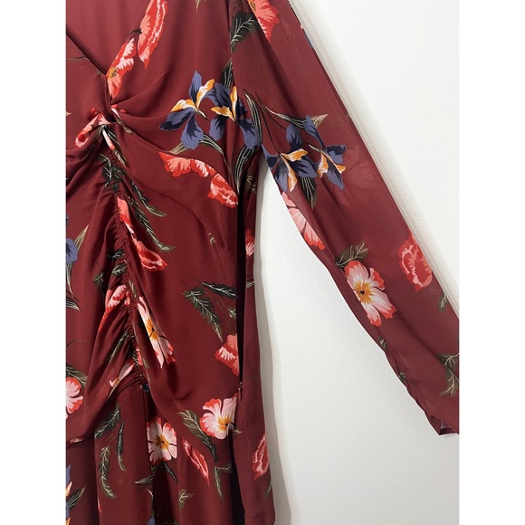 ASTR Mauve Floral High Low Ruched Front Midi Dress Size Medium - Picture 9 of 14